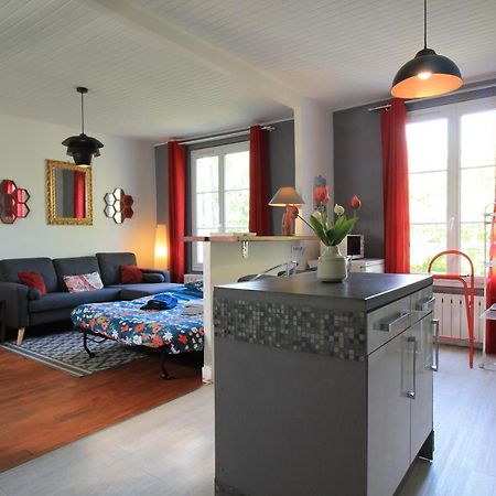 אובון Disponible - Appartement Entier - Ligne H 15Mn Paris-Gare Du Nord, Parking Rue Gratuit, 4 Pers, Station De Train En Face Toutes Les 15Mn, Hippodrome, Cdfas, Universite, Borne Electrique, 1Er Etage מראה חיצוני תמונה