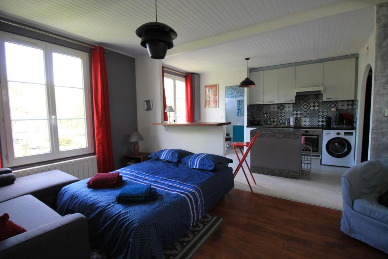 אובון Disponible - Appartement Entier - Ligne H 15Mn Paris-Gare Du Nord, Parking Rue Gratuit, 4 Pers, Station De Train En Face Toutes Les 15Mn, Hippodrome, Cdfas, Universite, Borne Electrique, 1Er Etage מראה חיצוני תמונה