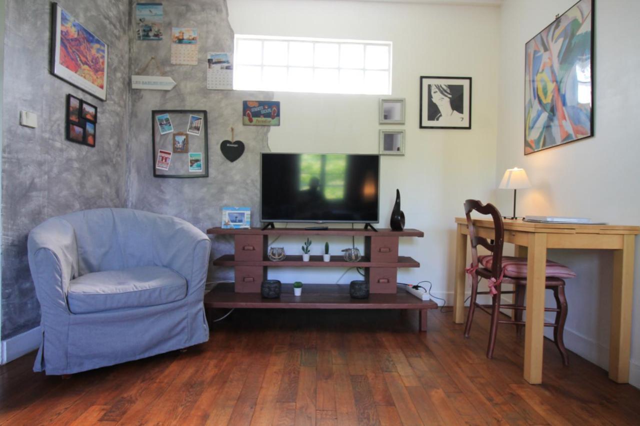 אובון Disponible - Appartement Entier - Ligne H 15Mn Paris-Gare Du Nord, Parking Rue Gratuit, 4 Pers, Station De Train En Face Toutes Les 15Mn, Hippodrome, Cdfas, Universite, Borne Electrique, 1Er Etage מראה חיצוני תמונה