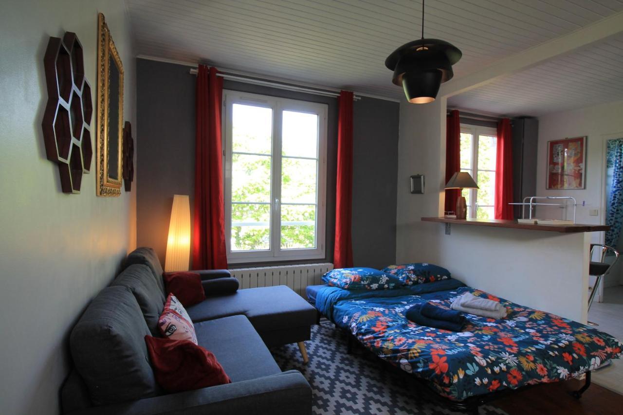 אובון Disponible - Appartement Entier - Ligne H 15Mn Paris-Gare Du Nord, Parking Rue Gratuit, 4 Pers, Station De Train En Face Toutes Les 15Mn, Hippodrome, Cdfas, Universite, Borne Electrique, 1Er Etage מראה חיצוני תמונה
