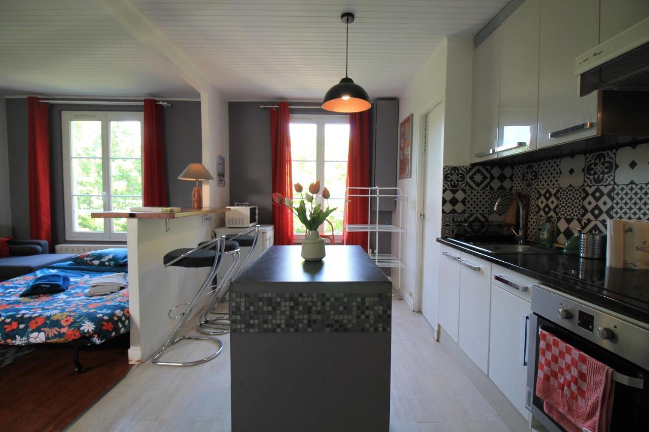 אובון Disponible - Appartement Entier - Ligne H 15Mn Paris-Gare Du Nord, Parking Rue Gratuit, 4 Pers, Station De Train En Face Toutes Les 15Mn, Hippodrome, Cdfas, Universite, Borne Electrique, 1Er Etage מראה חיצוני תמונה