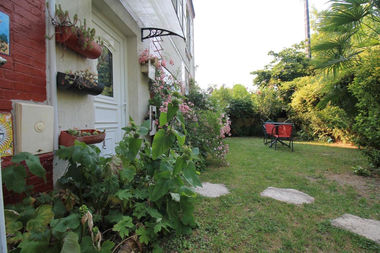 אובון Disponible - Appartement Entier - Ligne H 15Mn Paris-Gare Du Nord, Parking Rue Gratuit, 4 Pers, Station De Train En Face Toutes Les 15Mn, Hippodrome, Cdfas, Universite, Borne Electrique, 1Er Etage מראה חיצוני תמונה